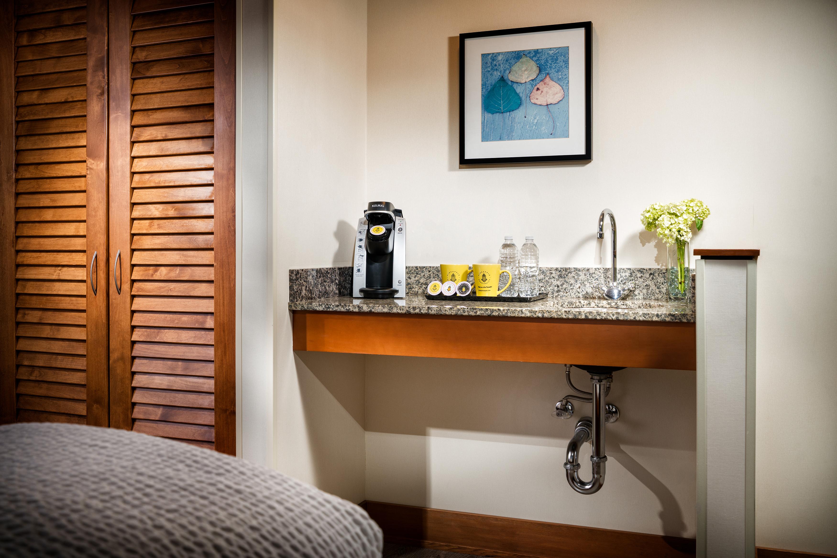 Staypineapple, Watertown Hotel, University District Сиэтл Экстерьер фото