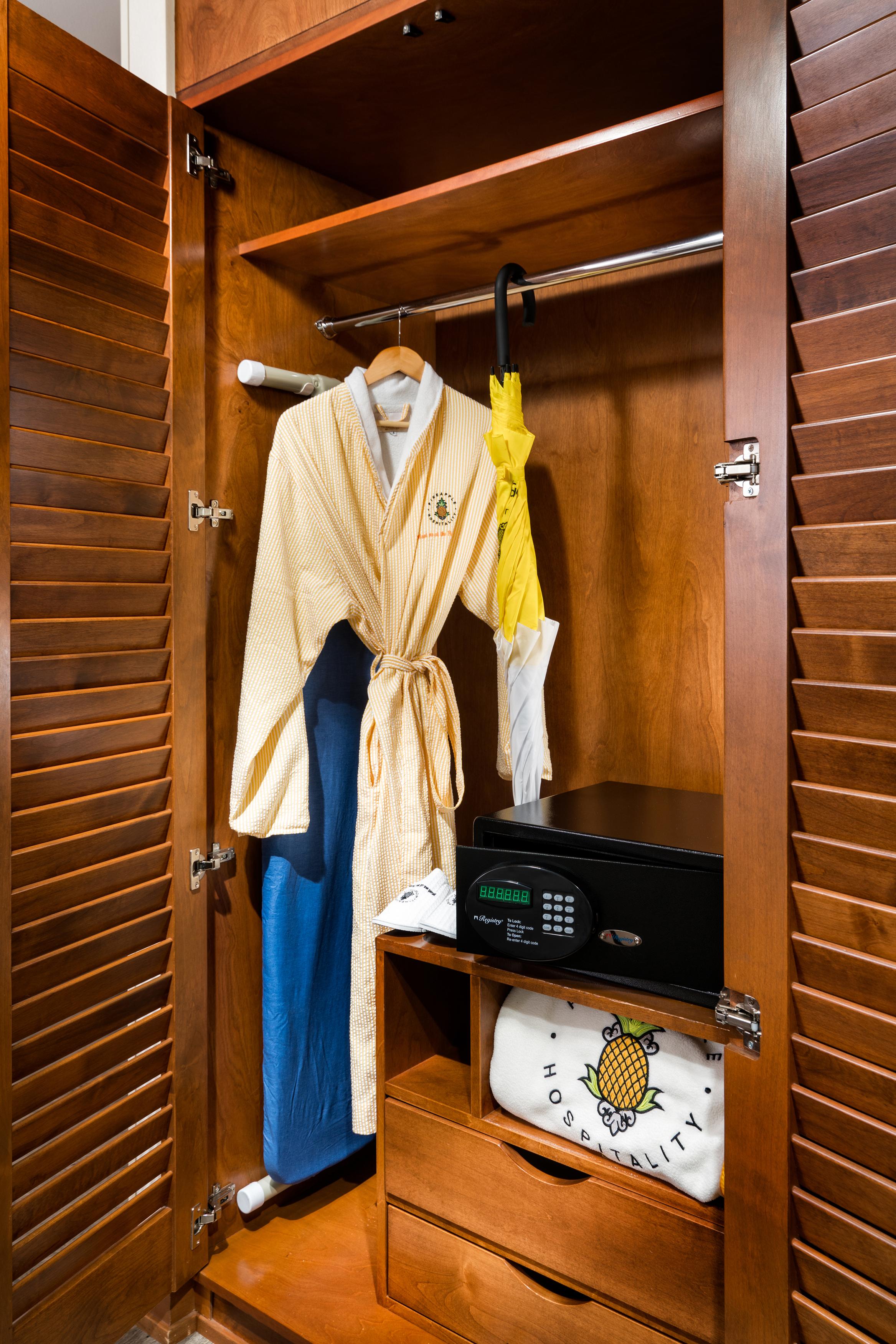 Staypineapple, Watertown Hotel, University District Сиэтл Экстерьер фото
