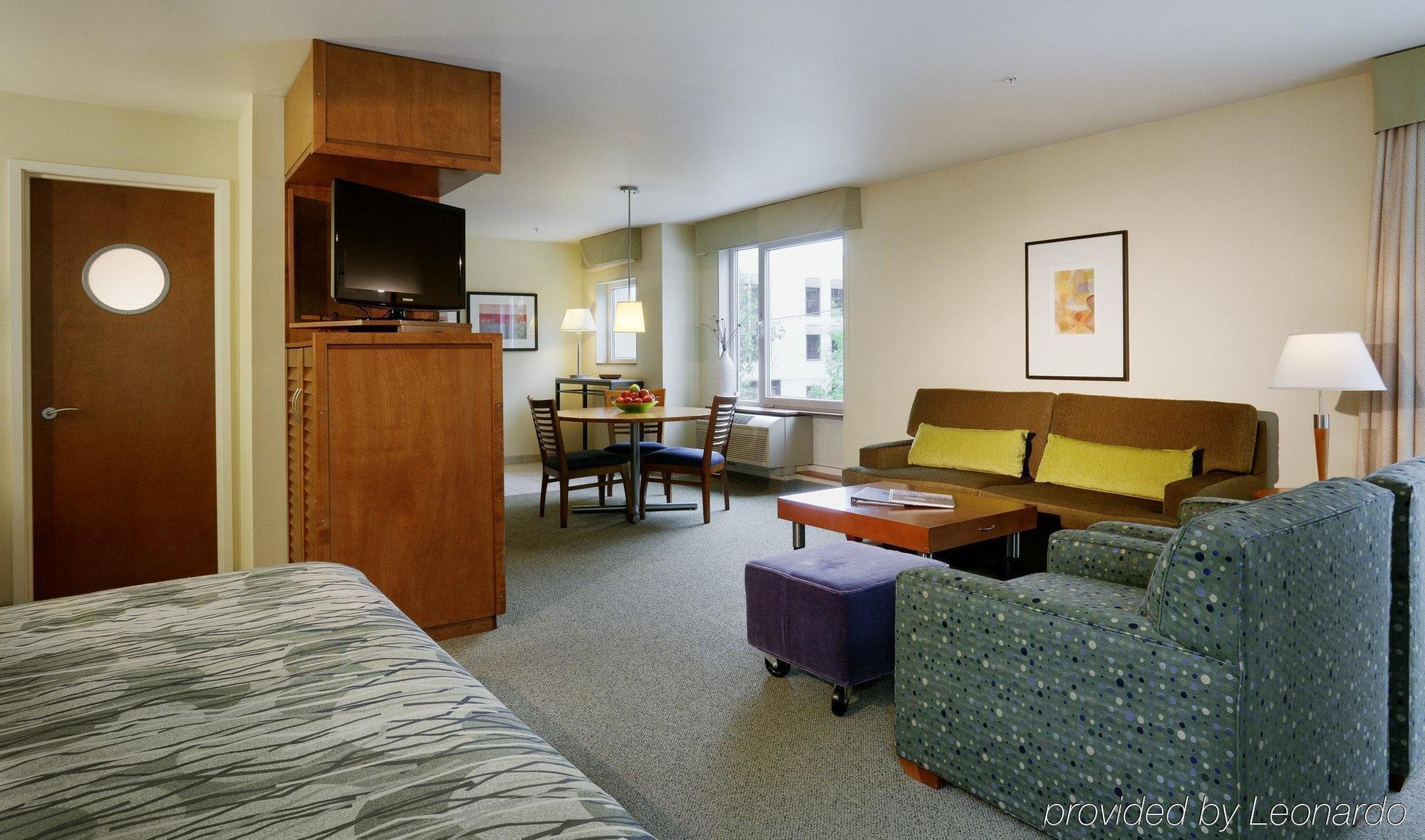 Staypineapple, Watertown Hotel, University District Сиэтл Экстерьер фото